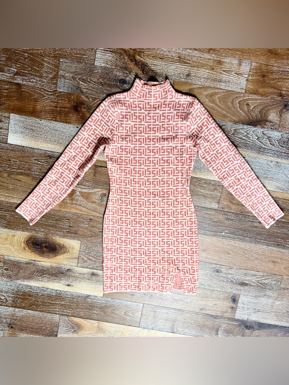 FATE BY LFD Retro Vintage Look Mock Turtleneck Mini Dress Geometric Size Small